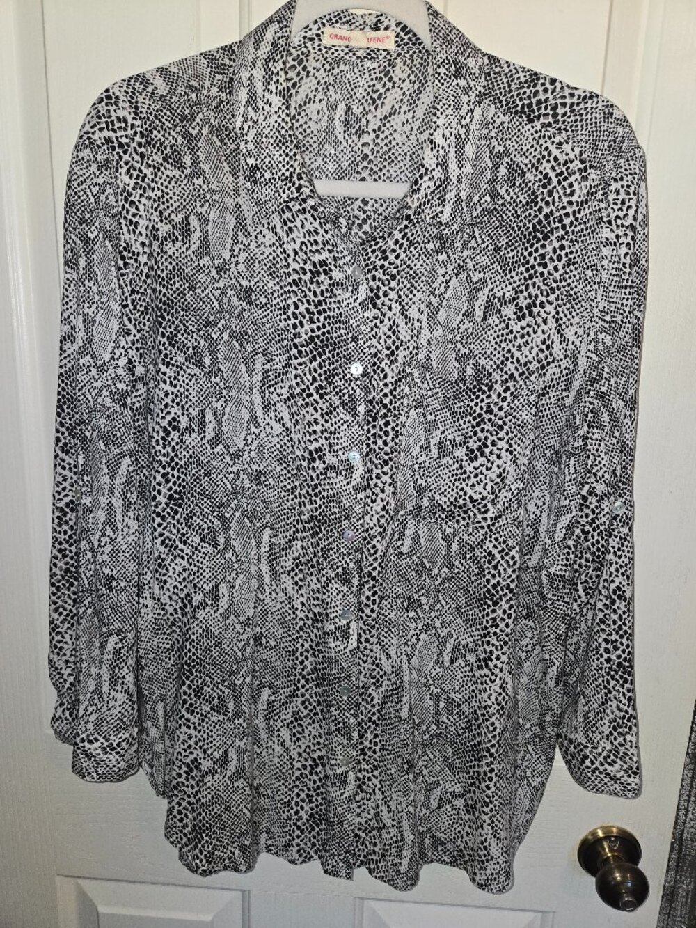 Women's Snake Print Blouse
